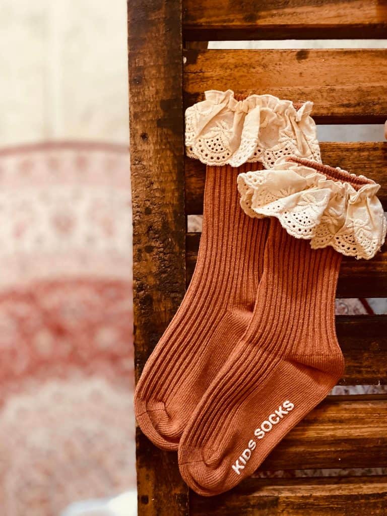 lilbobs.nl-mrsbobs-ruffle-sokjes-roestbruin