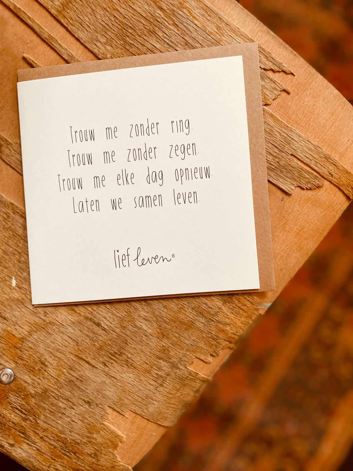 lilbobs.nl-mrsbobs-ansichtkaarten-wenskaarten-lief-leven-kaartjesturen