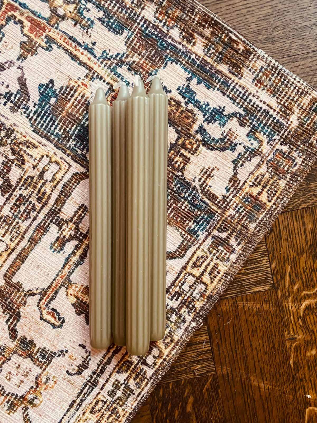 lilbobs.nl-dinerkaars-grooved-eucalyptus