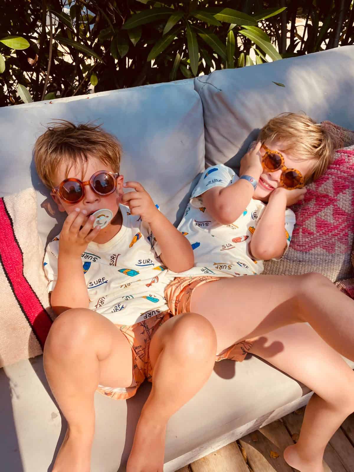 babymocs-sunnies-leo-zonnebril-bruin-twinnen-child-adults