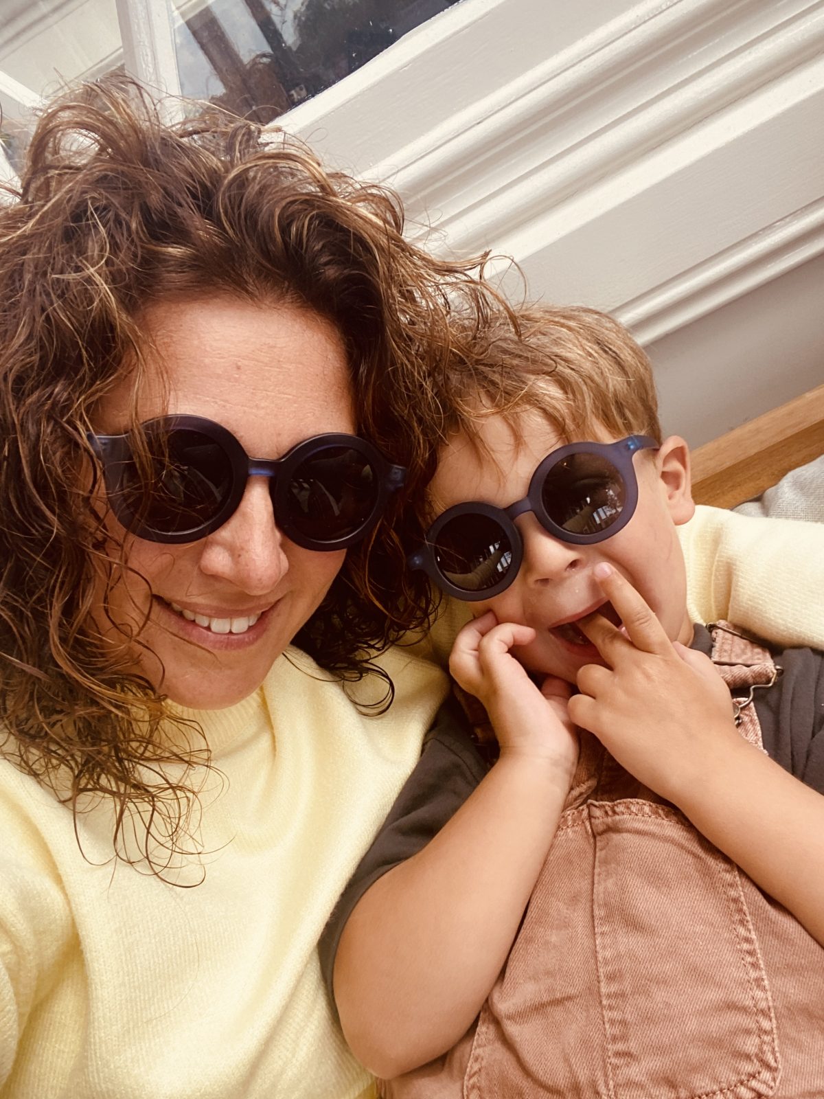 lilbobs.nl-sunnies-zonnebrillen-twinning-mother-son-babymocs