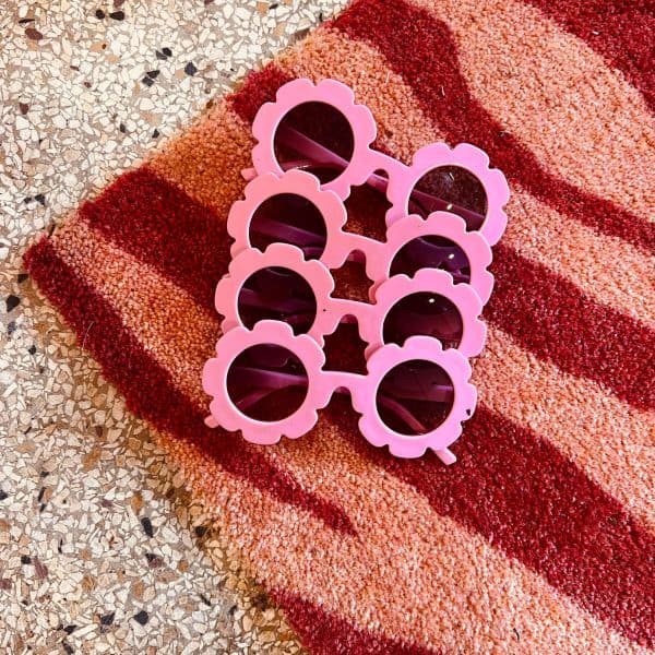 lilbobs.nl-zonnebril-flower-power-roze