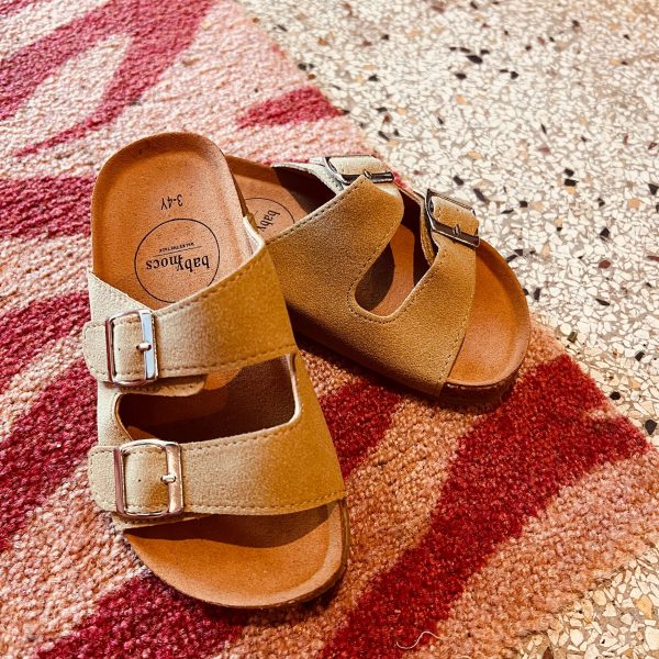 lilbobs.nl-beige-sandalen-zomer-schoenen-babymocs