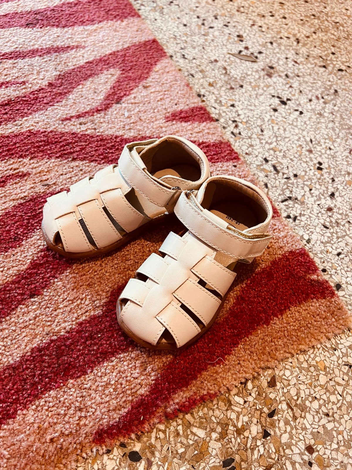 lilbobs.nl-offwhite-sandals