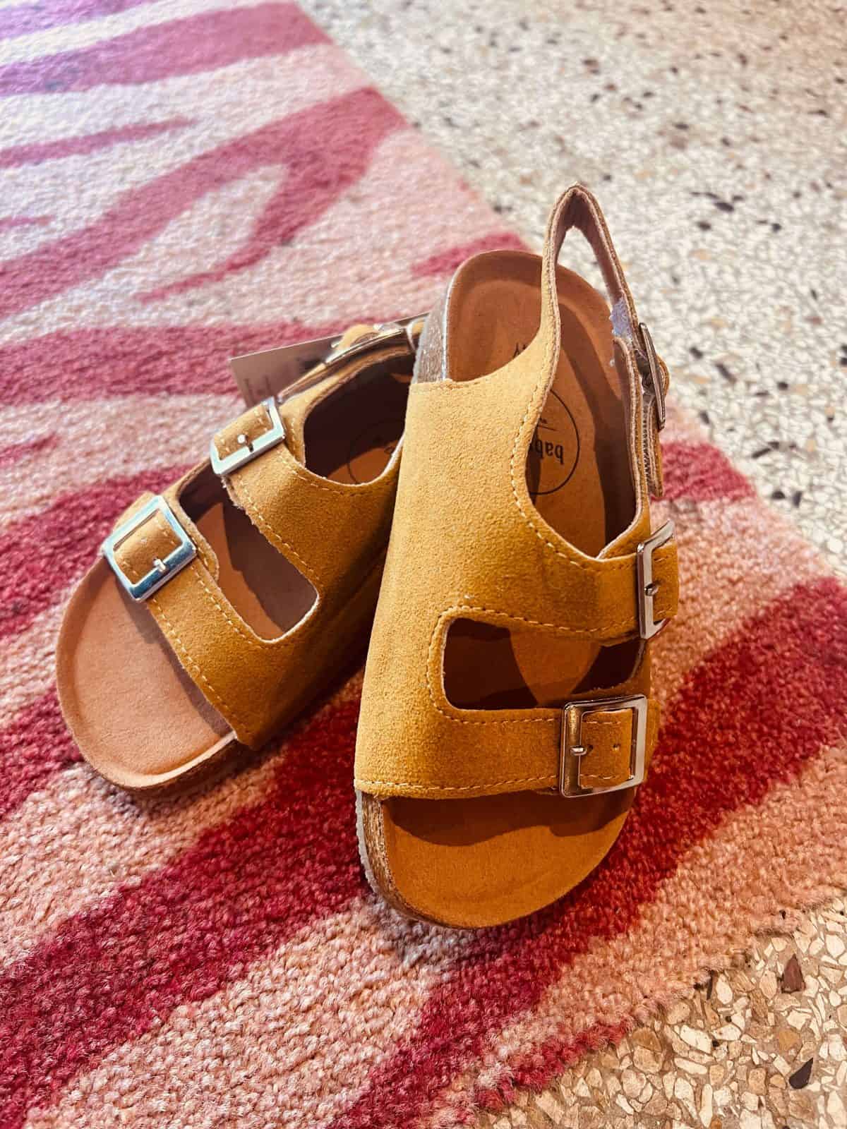 lilbobs.nl-sandalen-mosterd-zomerschoenen